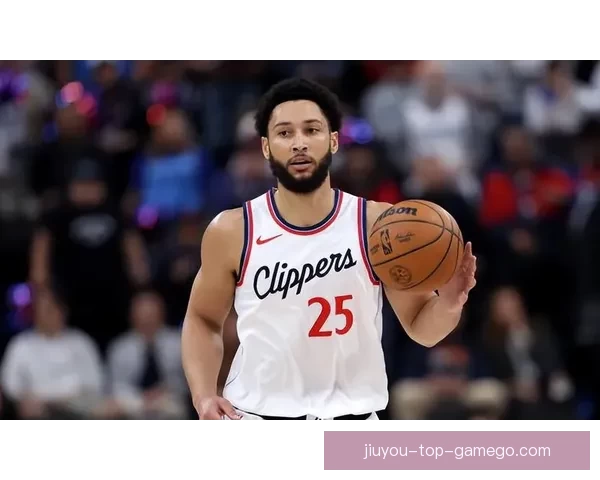 西蒙斯晒渔获引发热议 球迷羡慕其两亿美刀生活快意人生